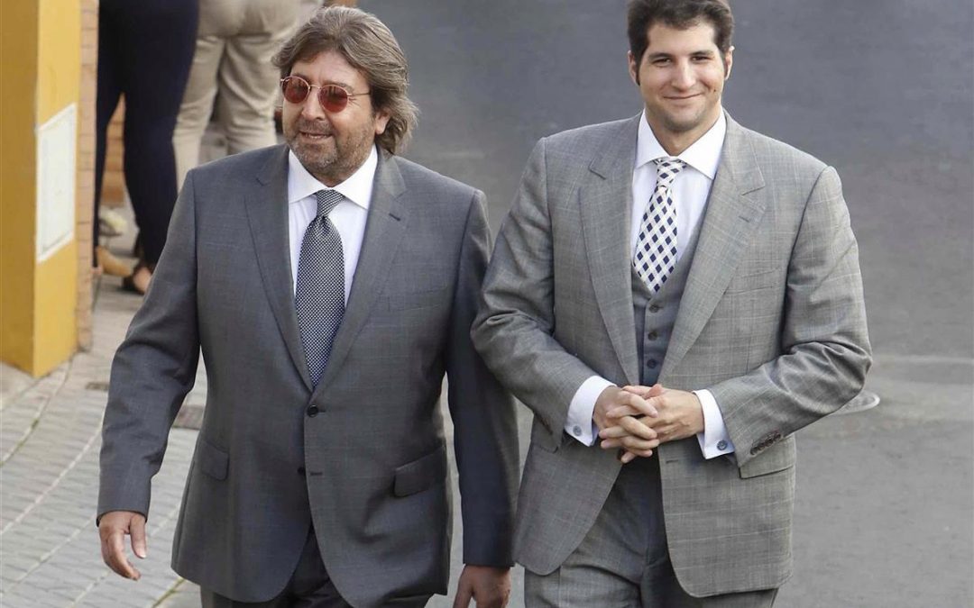 Julián Contreras desahuciado deja la casa como una pocilga: